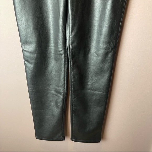 NWT Chicos Black Faux Leather Pants - Size 0R - Picture 4 of 13